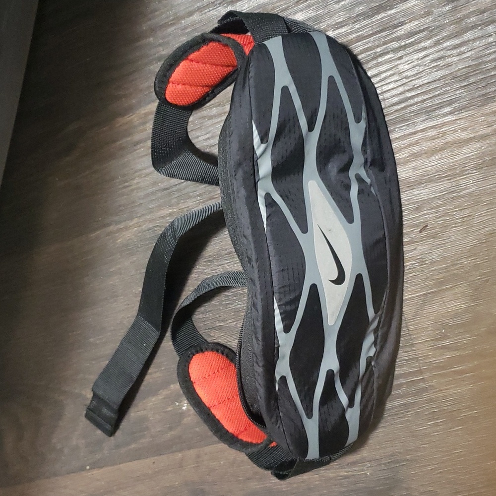 Nike Vapor Slim Waistpack Bauchtasche
